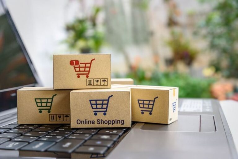 Pemerintah Sebut Pajak Pedagang Toko Online Kecil, Cuma 0,5%