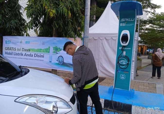 Mendorong Ekonomi Hijau Bank Syariah Indonesia (BSI) Menghadirkan SPKLU di Mesjid