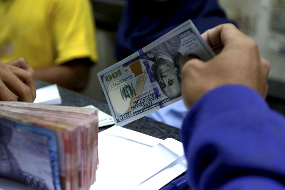 Rupiah Capai Titik Terendah, Rp13.000 per Dollar Singapura